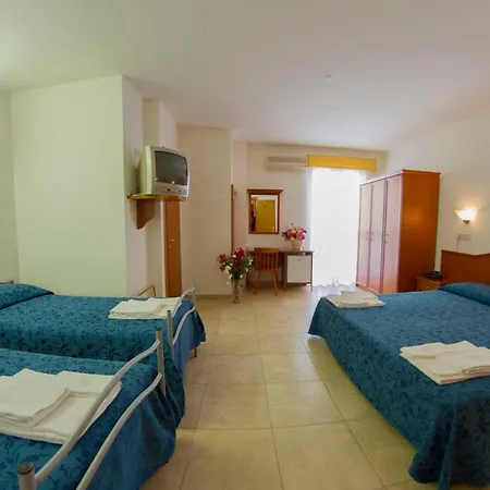 Orchidea Hotel 3*