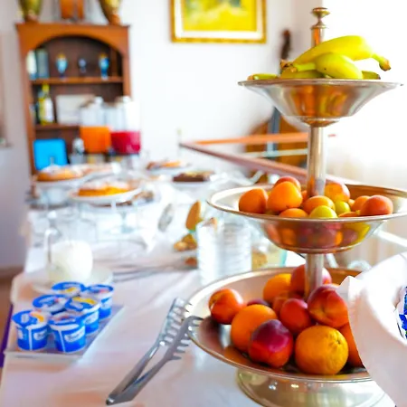 Orchidea 3* بيسْكيتْشّي