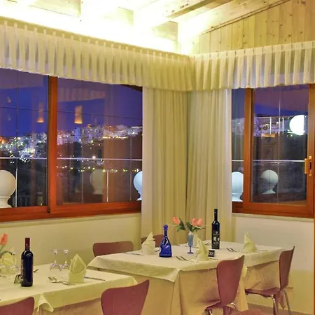 Orchidea فندق 3*