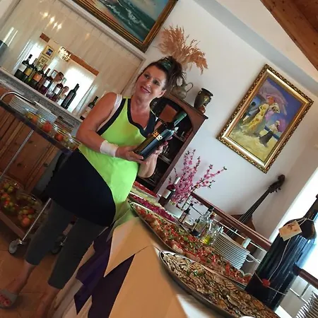 Orchidea ペスキチ