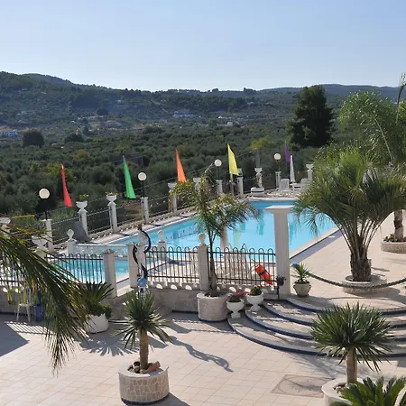 Orchidea فندق بيسْكيتْشّي