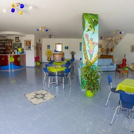 ホテル Orchidea 3*