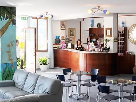 ホテル Orchidea ペスキチ